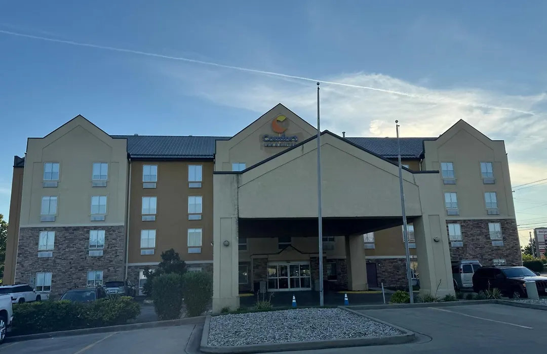 Comfort Suites Richmond-1
